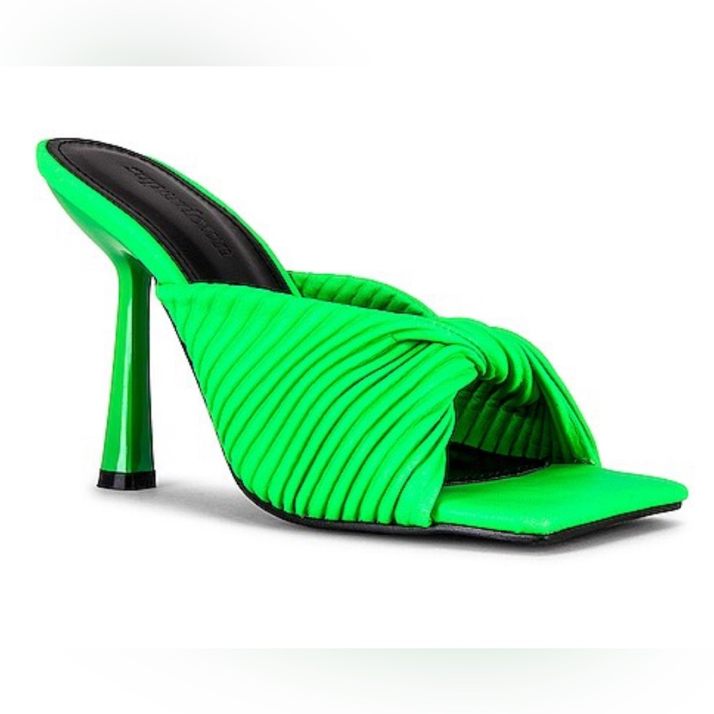 Lyla Heel in Green superdown Size 6